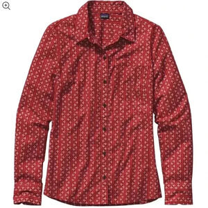 Patagonia Red Floral Bandana Button Up Medium | Size 10